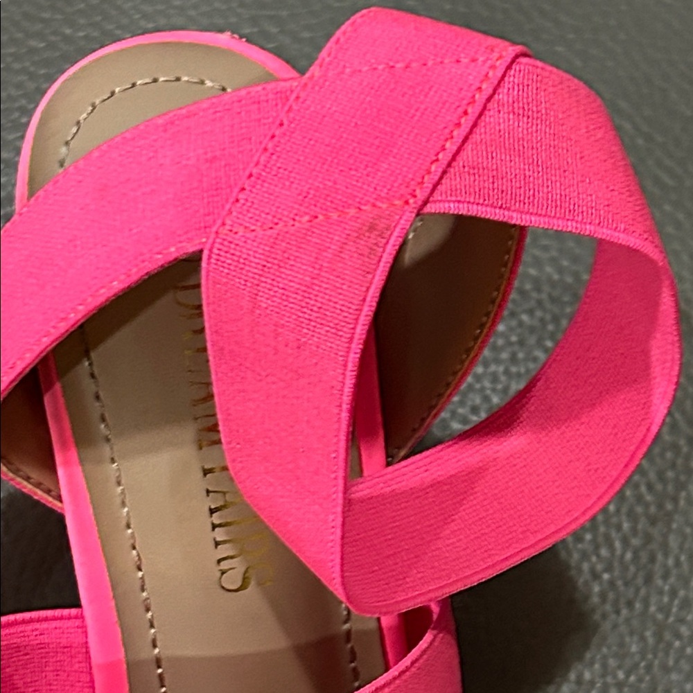 Dream Pairs Fuchsia Strappy Sandals size 6.5 GUC - Picture 2 of 6
